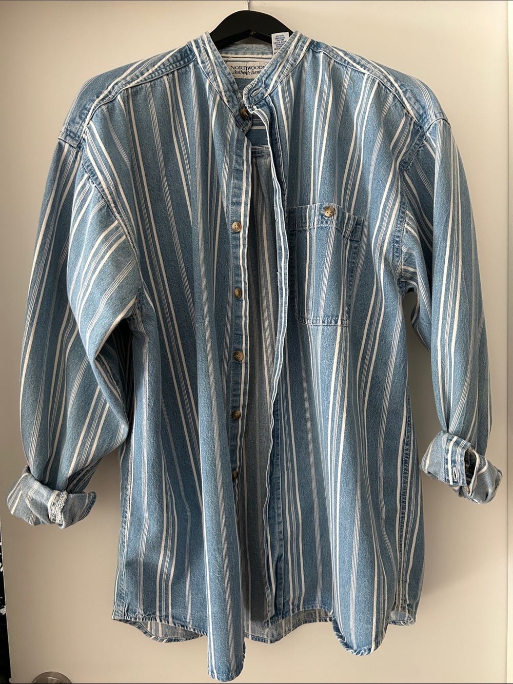 Northwoods Men's Button-Up Shirt